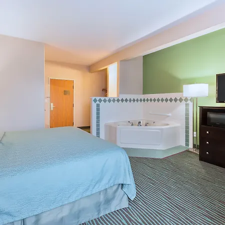 Americinn By Wyndham Des Moines Airport-2